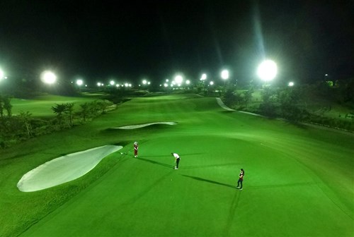 Toàn cảnh đêm BaNaHillsGolf