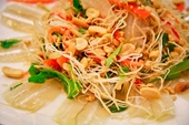 Gỏi cá mai - món ăn ngon lạ tại Phan Thiết