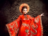 Phạm Thiên Trang và bộ trang phục dân tộc cách điệu độc đáo