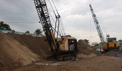 Giá cát tác động đến nhiều công trình xây dựng