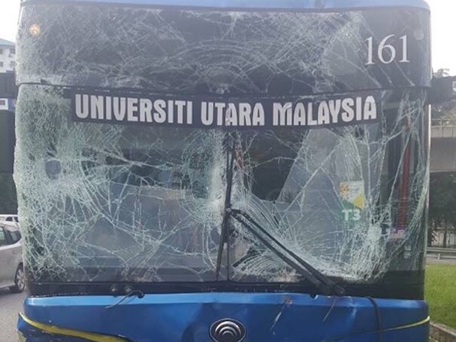 Không có VĐV VN trong vụ tai nạn xe buýt ở SEA Games 29