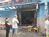 TP Hồ Chí Minh Cháy thiêu rụi căn nhà, 2 người bỏng nặng