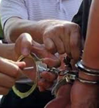 Bắt giáo viên bán đề thi viên chức giả