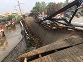 Vụ sập cầu sắt tại TP HCM Thi công gấp để thông xe trước tết Nguyên Đán