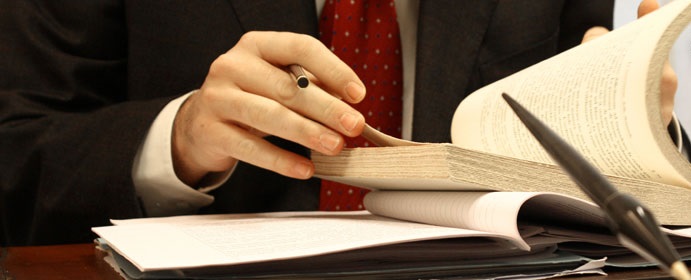 Hủy hợp đồng chuyển nhượng và thông báo giao dịch dân sự vô hiệu