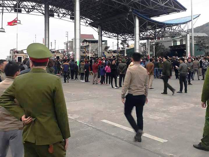Giao thông qua trạm BOT Biên Cương ùn tắc, tỉnh đề nghị điều tra