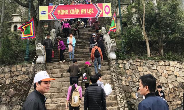 Đầu năm người đi lễ chùa cần biết