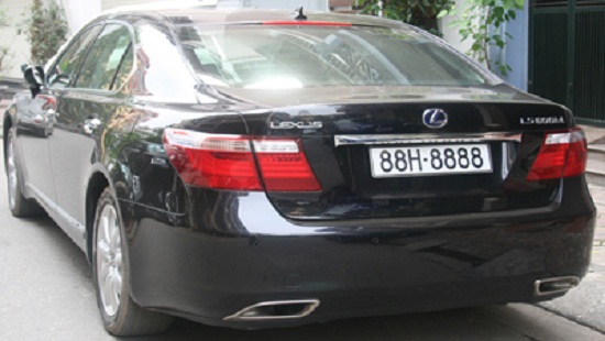 Bộ Công an nói về đề án cấp biển số xe ô tô qua đấu giá trực tuyến