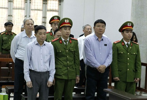 Bị cáo Đinh La Thăng bị đề nghị 18-19 năm tù