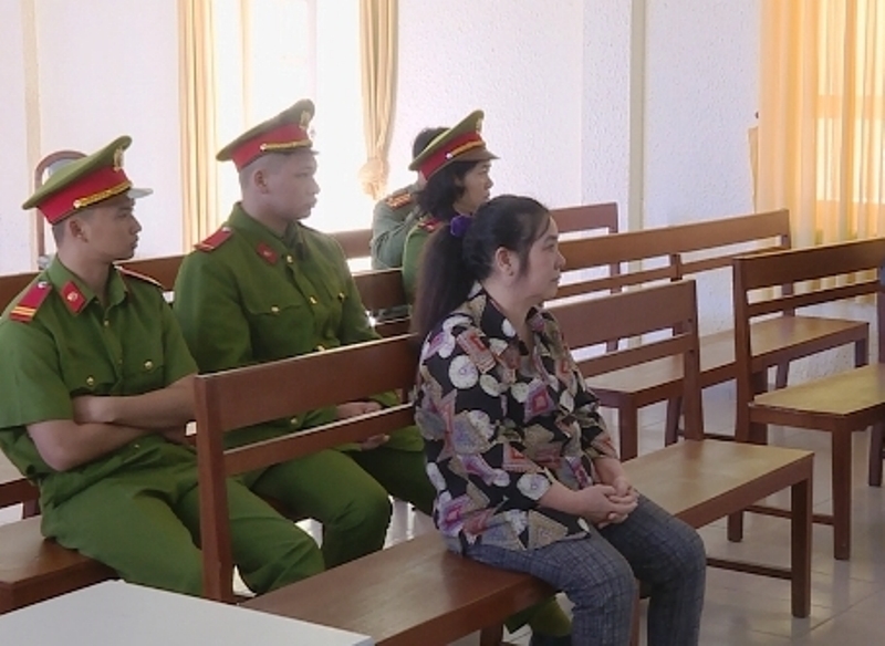 Lãnh 10 năm tù vì “đội lốt” từ thiện để lừa đảo