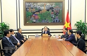 Chủ tịch nước Trần Đại Quang điện đàm với Tổng thống Nga Putin