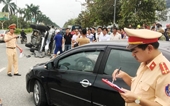 Nghệ An Xe biển xanh chở Phó Chủ tịch huyện gây tai nạn