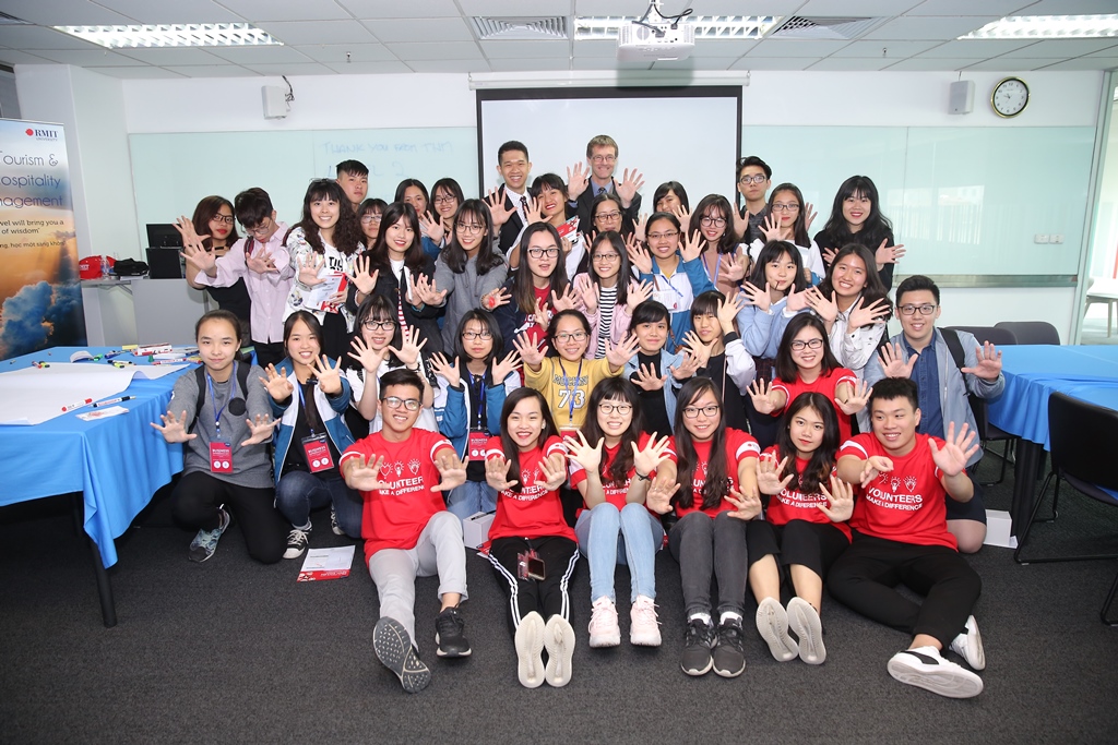 Nô nức Ngày hội trải nghiệm các ngành kinh doanh