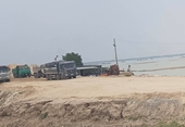 Báo động về thực trạng khai thác cát tại hồ Dầu Tiếng