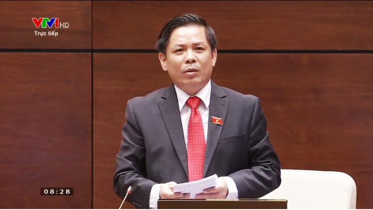 Trả lời chất vấn, Bộ trưởng Bộ GTVT nhiều lần nhận lỗi