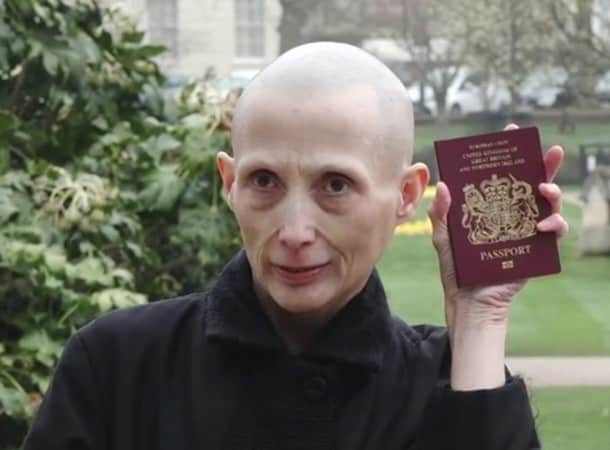 Toà án Anh bác bỏ hộ chiếu đặc biệt cho giới tính thứ ba