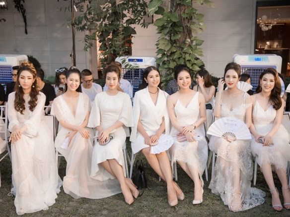 Những khoảnh khắc khi các á hậu tỏa sáng, “qua mặt” những hoa hậu