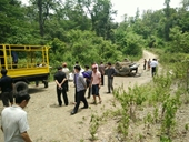 Vụ xe gỗ lậu bị lật, 2 người tử vong Tạm đình chỉ 4 cán bộ quản lý bảo vệ rừng