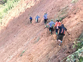 VKSND huyện Văn Chấn chung tay ủng hộ đồng bào khắc phục hậu quả mưa lũ