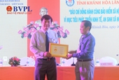 Phó Chủ tịch UBND tỉnh Khánh Hòa nhận Kỷ niệm chương vì sự nghiệp báo chí