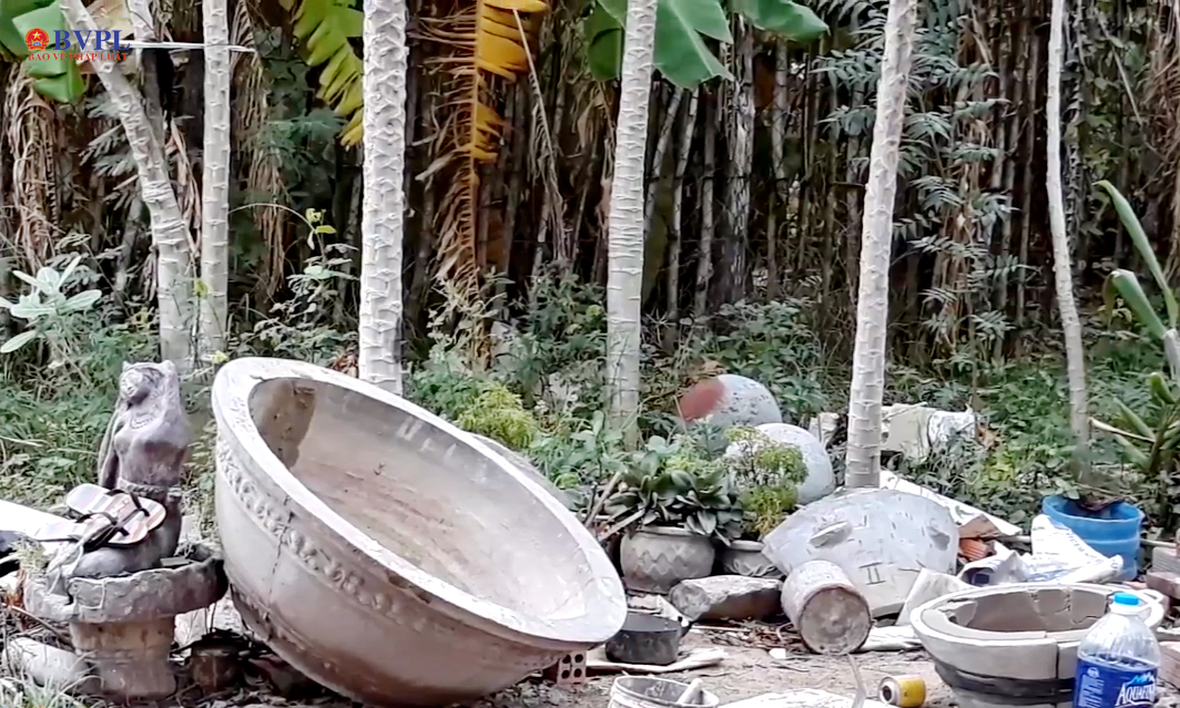 Phê chuẩn khởi tố nghi phạm giết cháu bé 10 tuổi rồi giấu xác trong chậu hoa