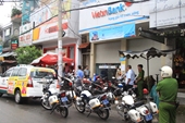Bắt nghi phạm dùng dao uy hiếp, cướp tiền trong ngân hàng VietinBank