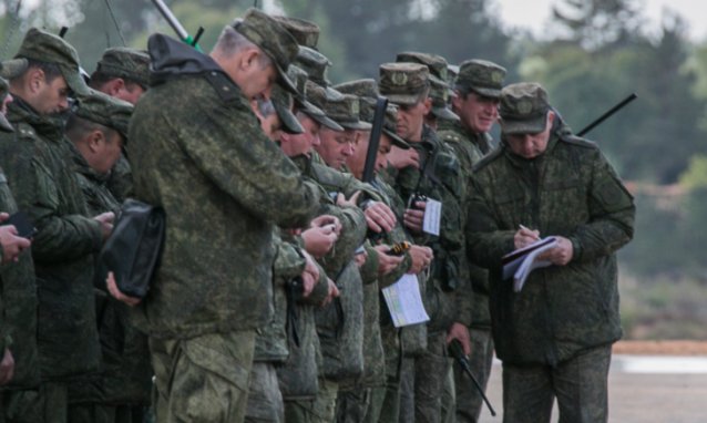 Tổng thống Putin sa thải hàng loạt Tướng trước thềm tập trận lớn nhất từ thời Liên Xô