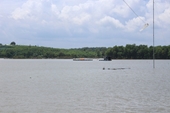 Xuồng bị lật trên sông Sông Bé, hai nữ sinh chết đuối thương tâm