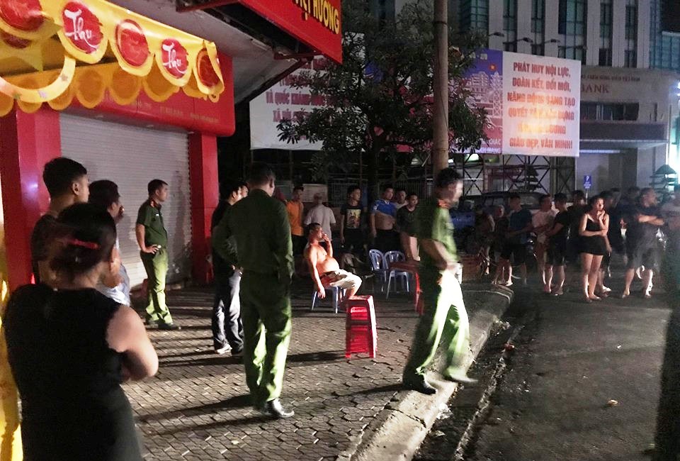 Mất mạng vì can ngăn người quen xô xát nhau