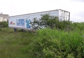 Toa xe container chứa 150 xác người khiến dân Mexico phẫn nộ