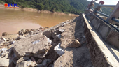 Nghệ An Bờ kè sông Lam nứt toác, dân sống trong lo sợ