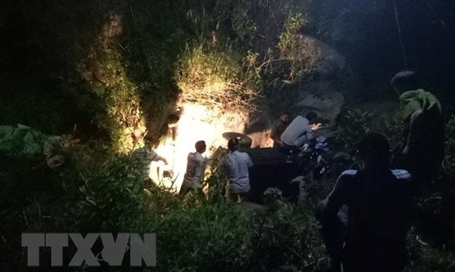 Bắc Kạn Xe ôtô lao xuống vực sâu khiến 5 người bị thương