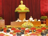Hội nghị Trung ương 8 Thủ tướng điều hành phiên thảo luận về tình hình kinh tế- xã hội