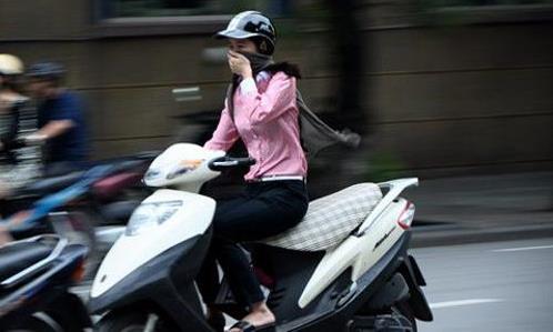 Thời tiết 13 10 Bắc Bộ sáng và đêm se lạnh, Trung Bộ tiếp tục có mưa to và dông