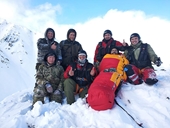 Sống sót thần kỳ sau 4 ngày mắc kẹt trên vùng núi lạnh nhất nước Nga
