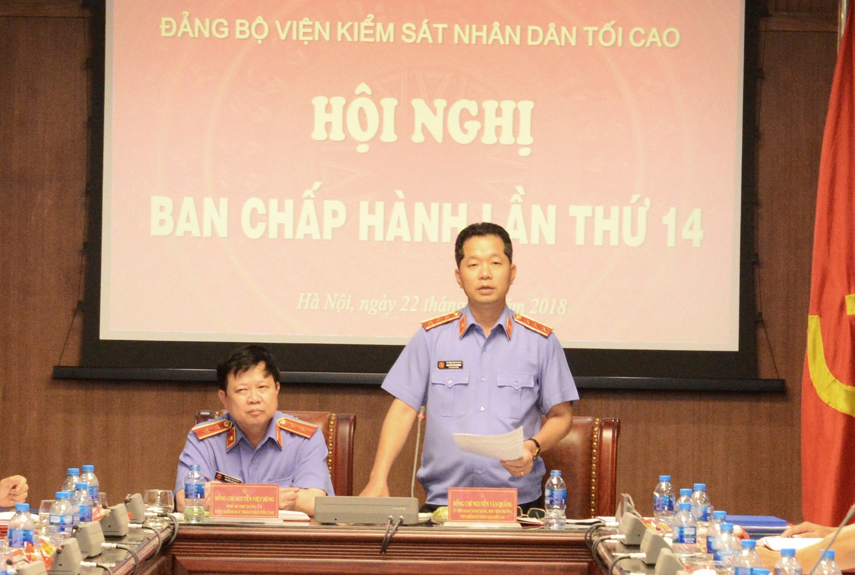 Tiếp tục xây dựng, chỉnh đốn Đảng, đẩy lùi suy thoái tư tưởng, chính trị, đạo đức, lối sống