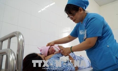 Chênh lệch giới tính khi sinh của Hà Nội vẫn báo động đỏ