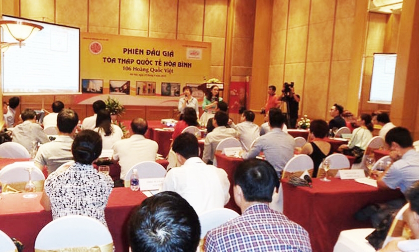 Không được lợi dụng danh nghĩa đấu giá viên để trục lợi