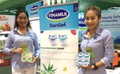 Sản phẩm sữa các loại của Vinamilk ra mắt người tiêu dùng Trung Quốc tại Hội chợ nhập khẩu quốc tế Trung Quốc lần thứ nhất CIIE 2018 tại Thượng Hải