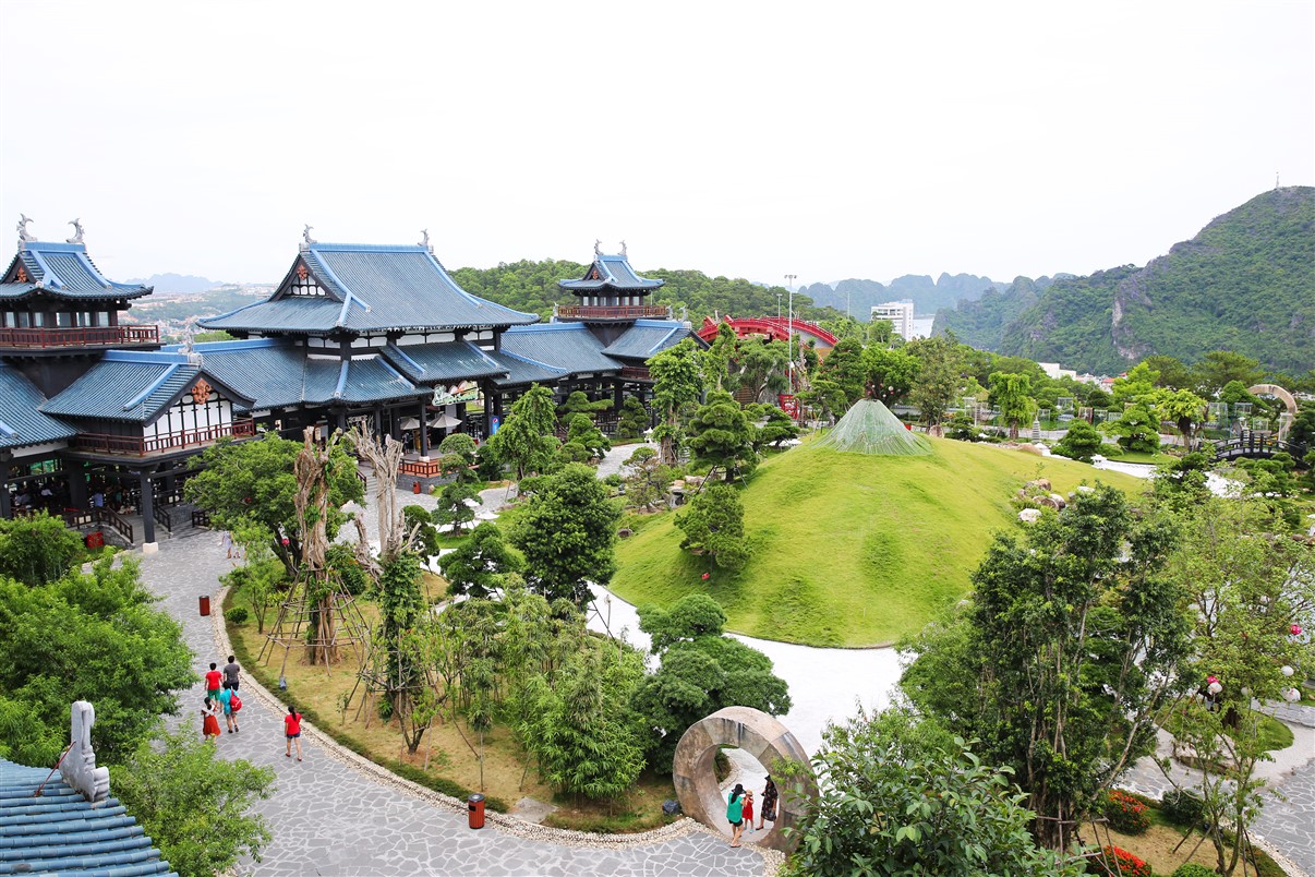 Lập team khám phá những điểm đến sống ảo cuối tuần siêu chất ngay thôi