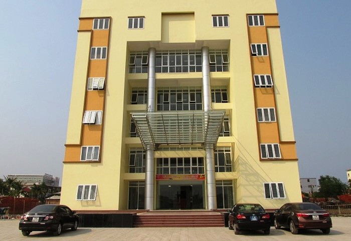 “Ép” cả nghìn giáo viên đi học bồi dưỡng Sở nội vụ khẳng định việc bắt buộc của UBND huyện Tuyên Hóa là “không rõ ràng”