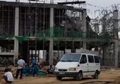 Sập công trình xây dựng nhà máy, ít nhất 6 người thương vong
