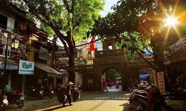 Thời tiết 28 11 Hà Nội nắng hanh, Trung Trung Bộ mưa lớn, nguy cơ sạt lở đất