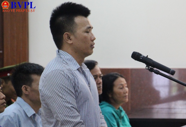 Đâm chết bạn nghiện vì lý do lãng xẹt