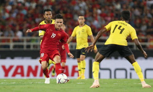 Quang Hải áp đảo ở bình chọn Cầu thủ hay nhất AFF Cup