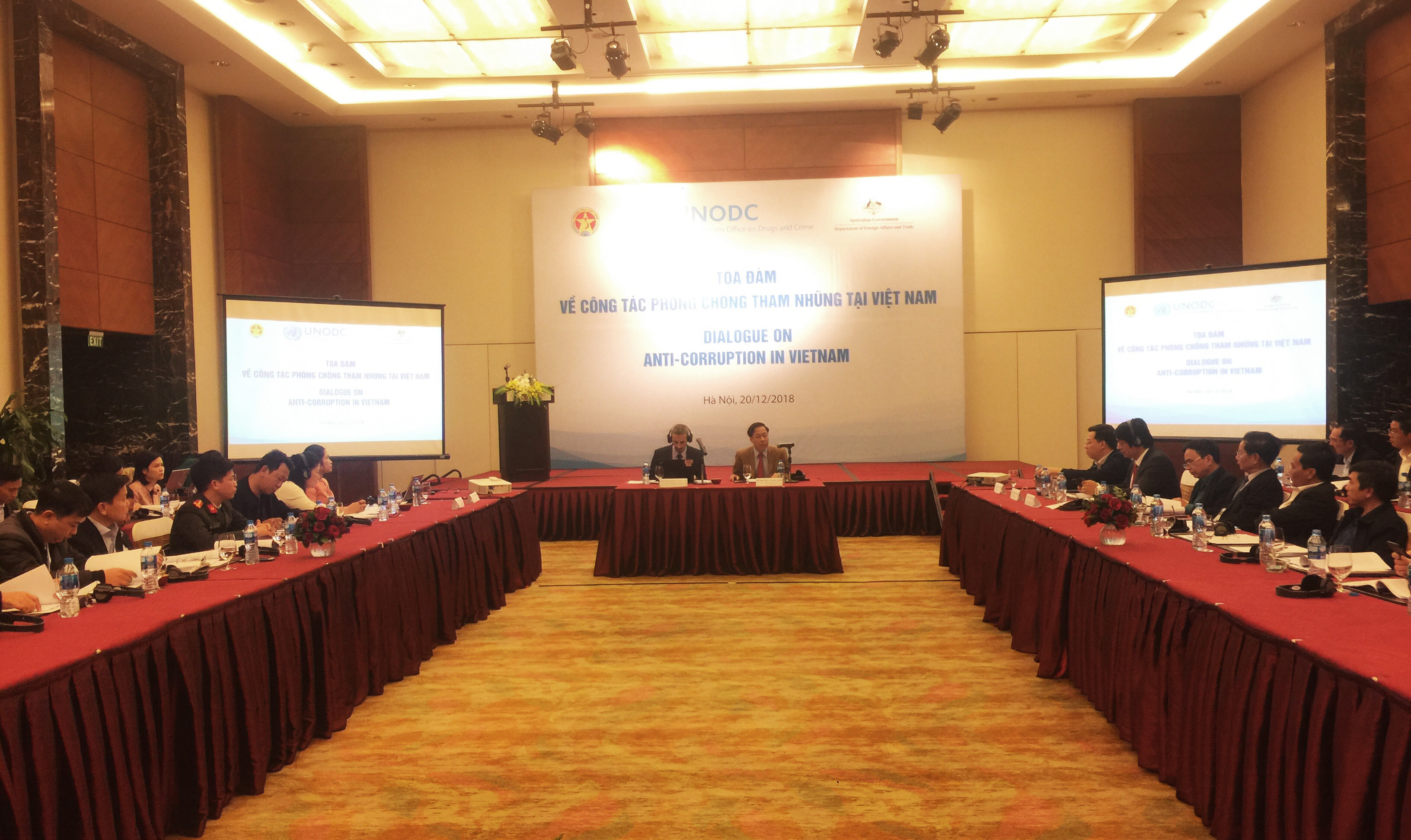 Xây dựng cơ chế, cơ sở pháp lý để “không thể tham nhũng” và “không dám tham nhũng”