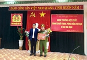 Đà Nẵng “thưởng nóng” lực lượng phá án vụ đánh bạc qua mạng do người Trung Quốc cầm đầu
