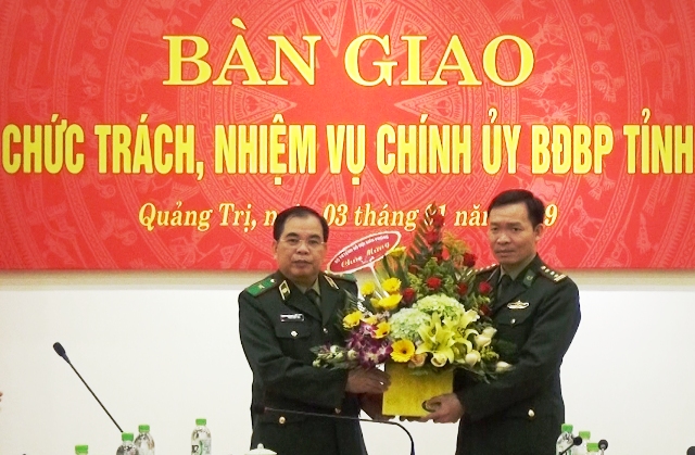 Triển khai quyết định của Bộ trưởng Bộ Quốc phòng về công tác cán bộ