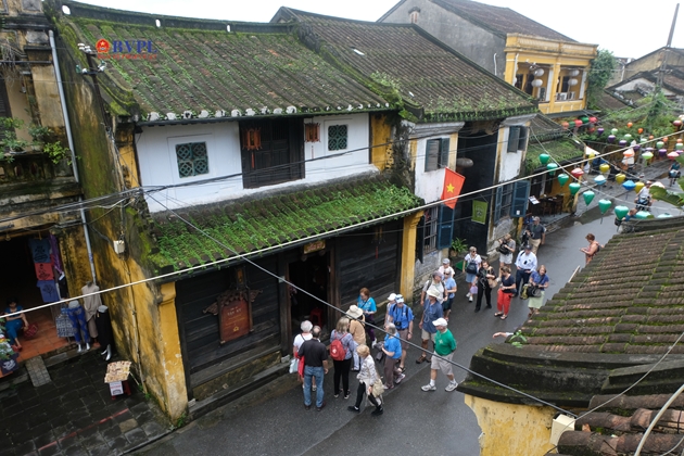 Khám phá ngôi nhà cổ đẹp mê hồn ở Hội An