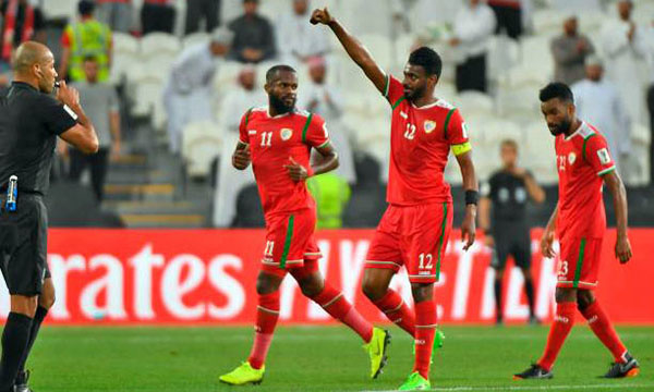 ĐT Việt Nam tạm mất tấm vé đi tiếp ở 10 giây bù giờ cuối cùng